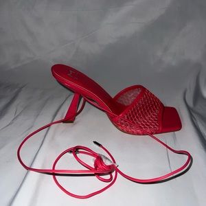 NWOB Marc Fisher Size 9M Heels - Lace Up Pink Heel 4” Square B3